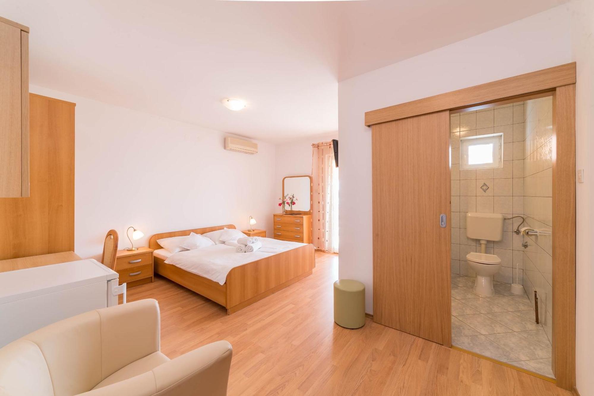 Captain'S Club Banjol Dış mekan fotoğraf