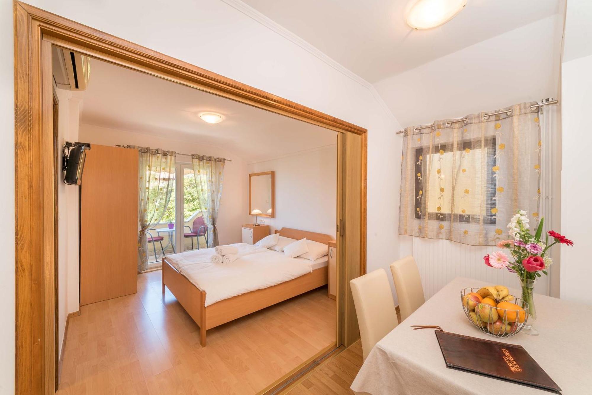 Captain'S Club Banjol Dış mekan fotoğraf