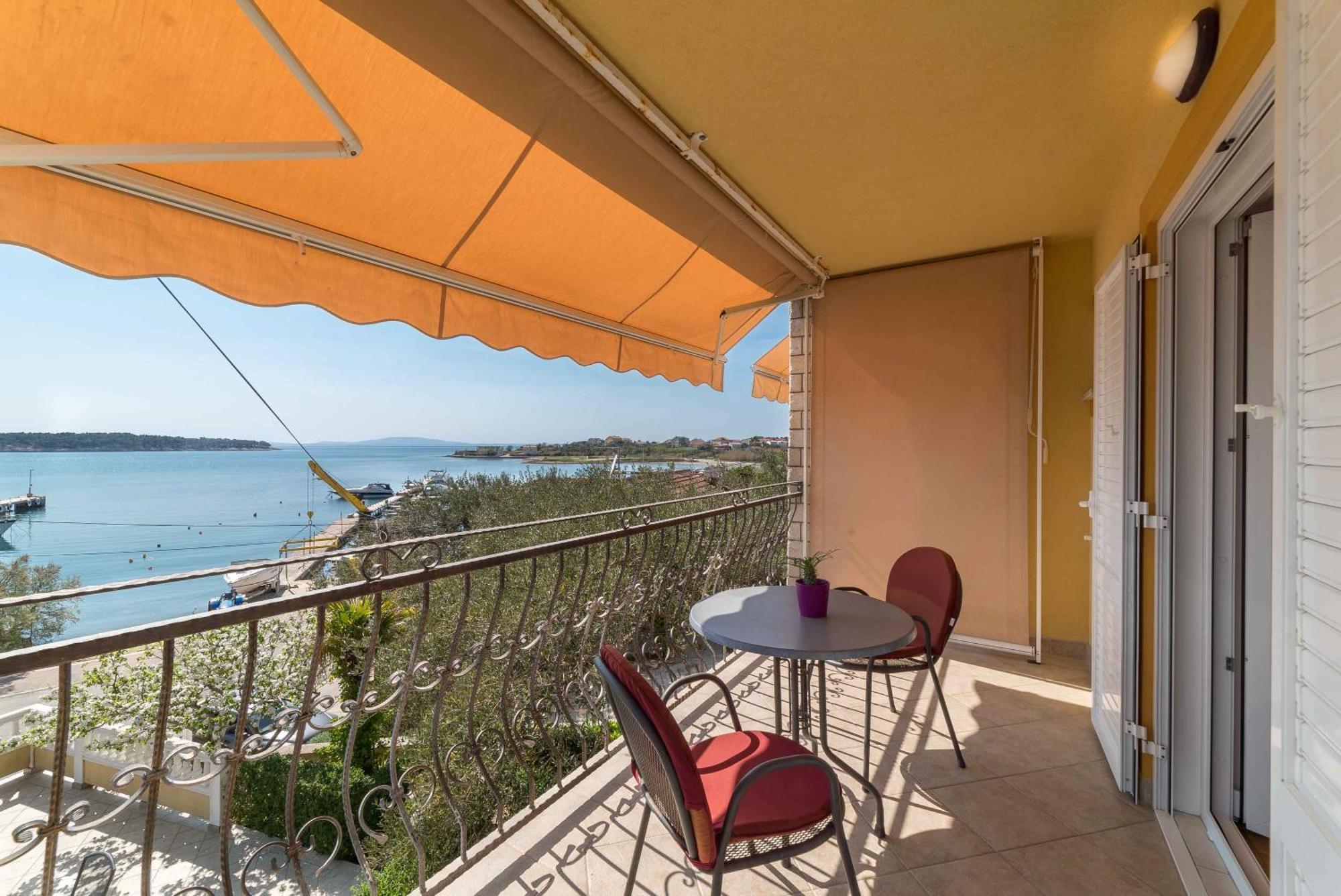 Captain'S Club Banjol Dış mekan fotoğraf