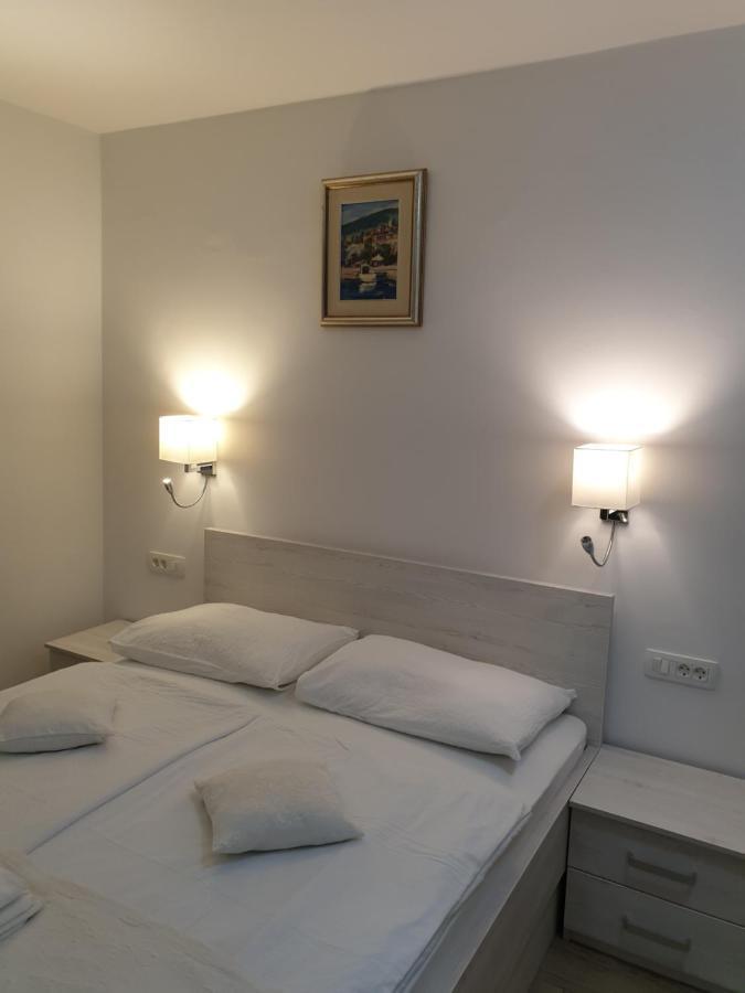 Captain'S Club Banjol Dış mekan fotoğraf